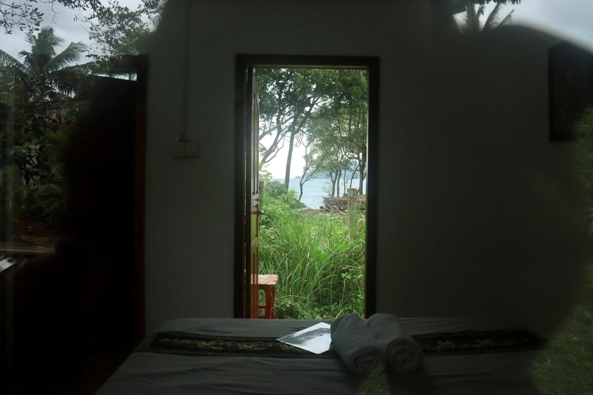 Beach House Cambodia Koh Rong Sanloem Εξωτερικό φωτογραφία
