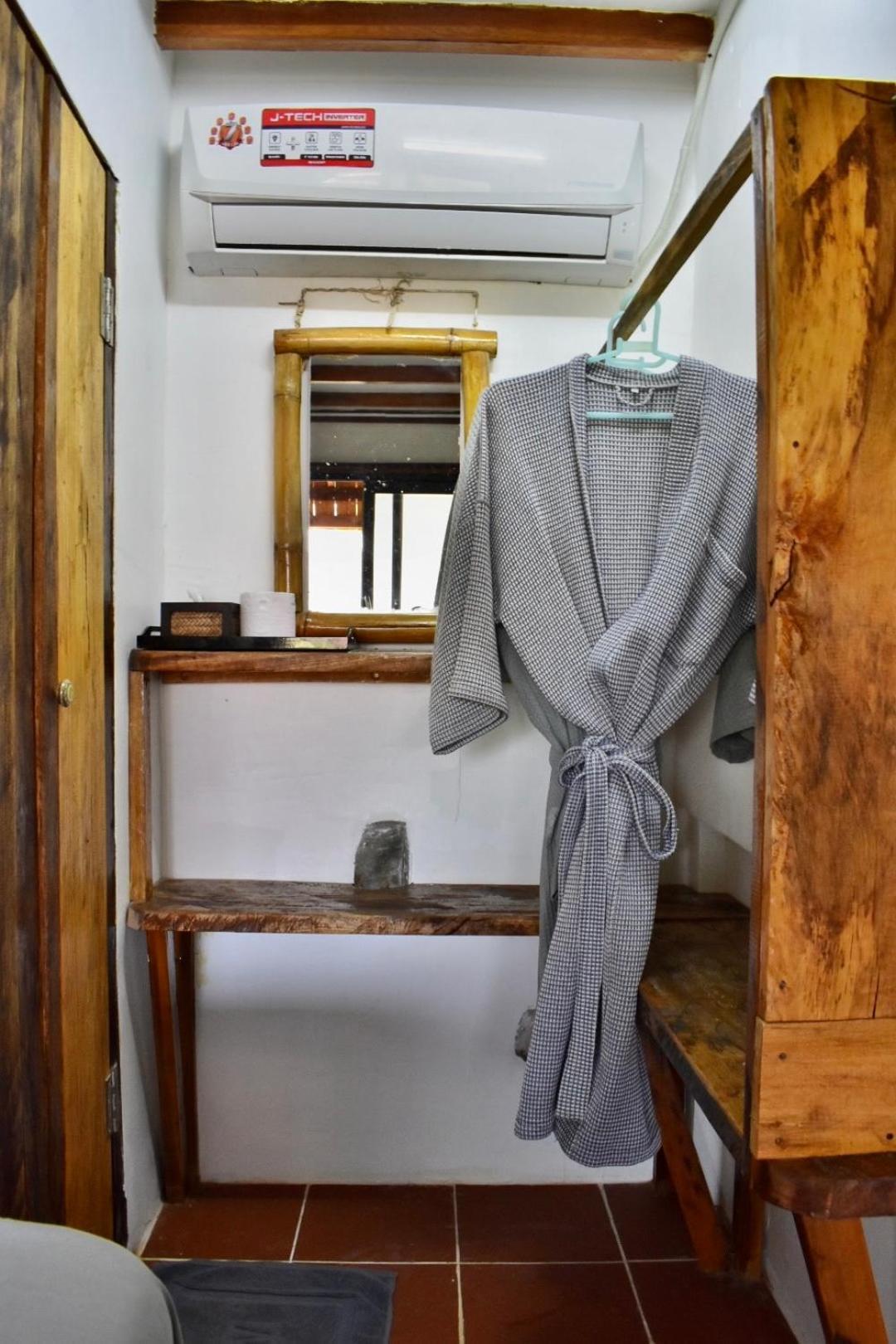 Beach House Cambodia Koh Rong Sanloem Εξωτερικό φωτογραφία
